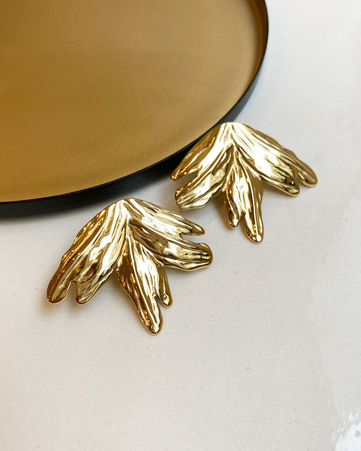 April earrings