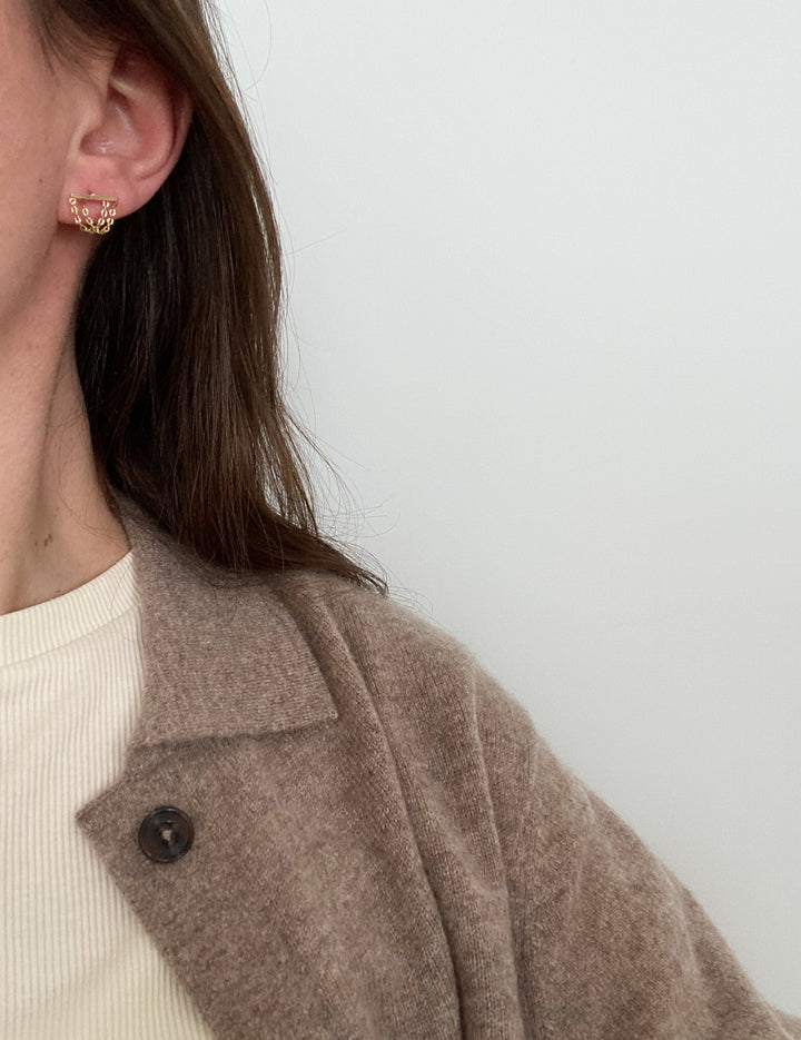 Boucle d'oreille à l'unité Sacha