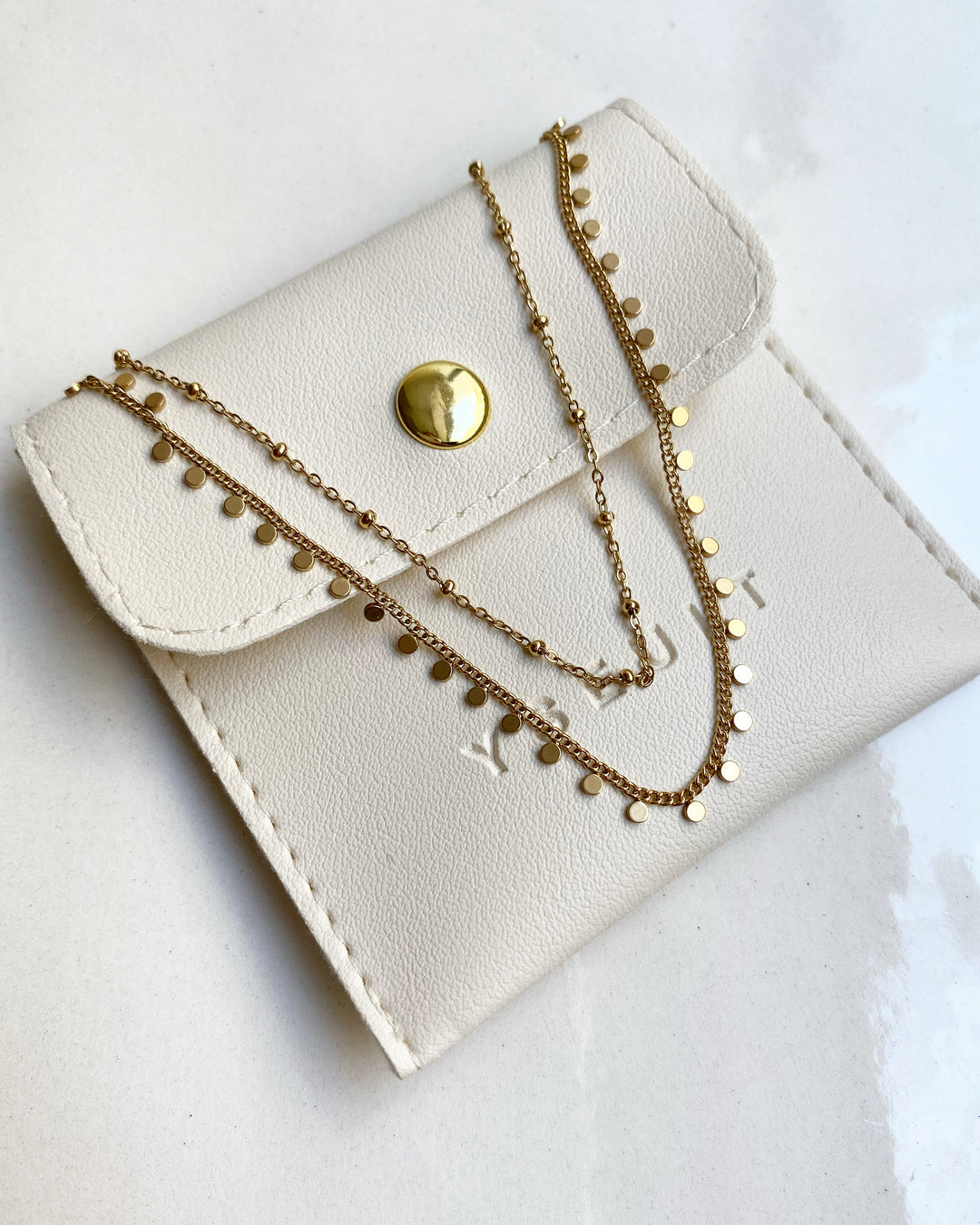 Collier Hugo