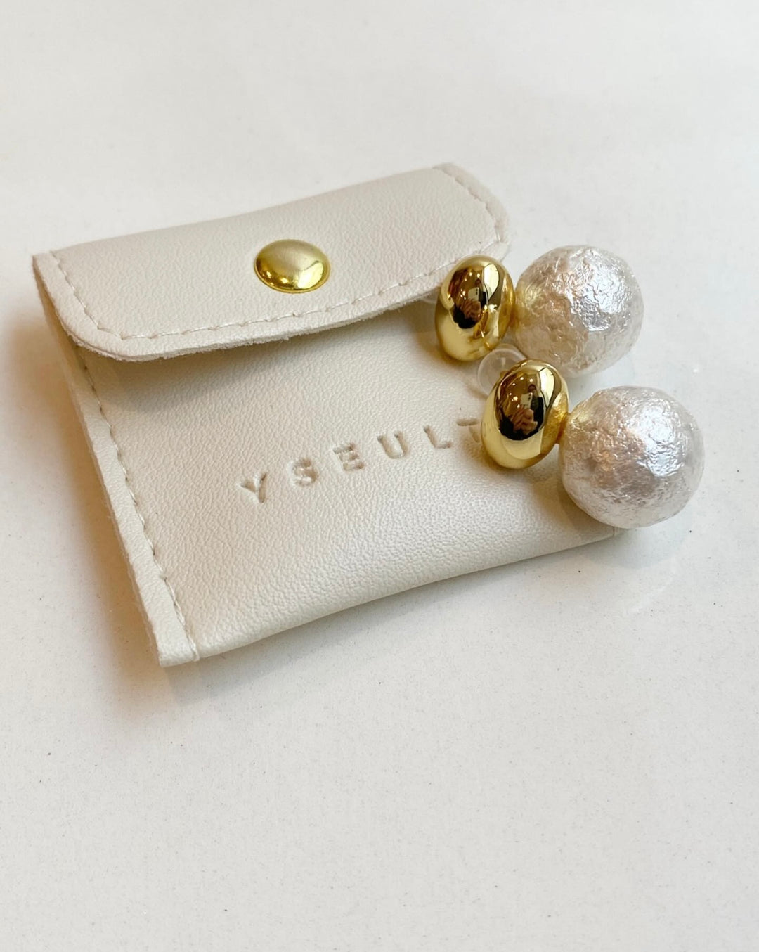 Boucles d'oreilles Charlotte