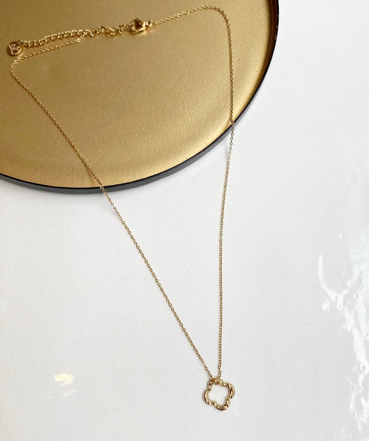 Collier Julie